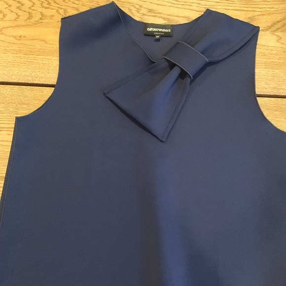 New! EMPORIO ARMANI Knit Top - Picture 6 of 7